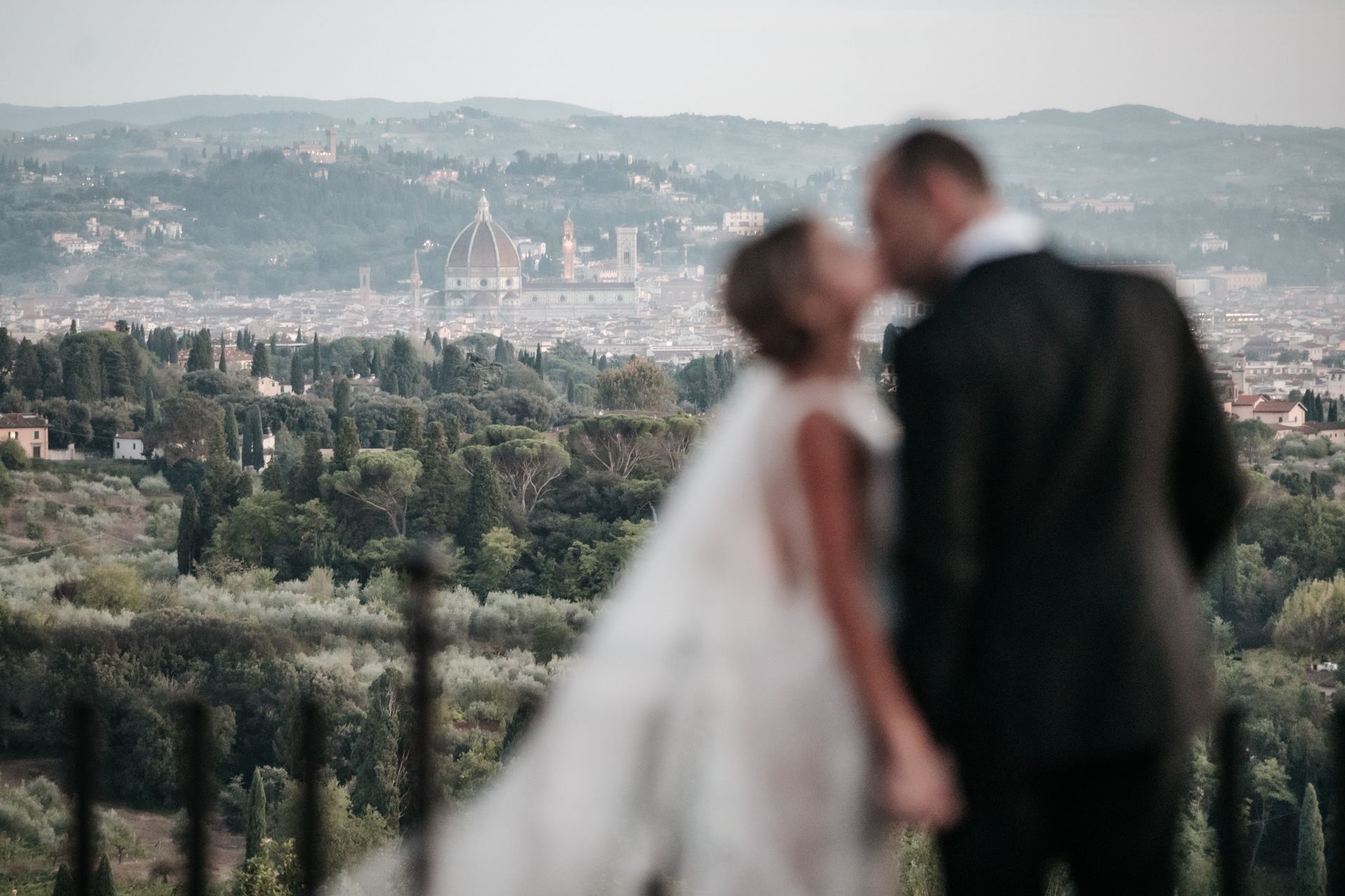 bride_and_groom_with_florence_view